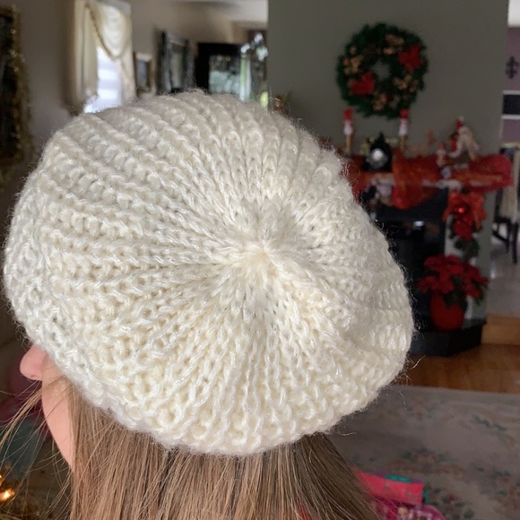 White Hat from H&M - Picture 7 of 8